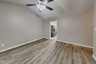 1031 Laurel Leaf Rd, Zebulon, NC 27597 - Photo 2