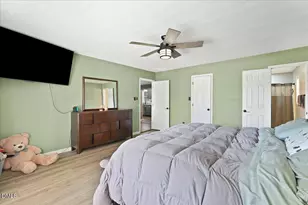 209 Davis Farm Dr, Selma, NC 27576 - Photo 14