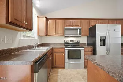599 Madison Avenue, Princeton, NC 27569 - Photo 16