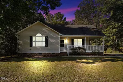 599 Madison Avenue, Princeton, NC 27569 - Photo 2