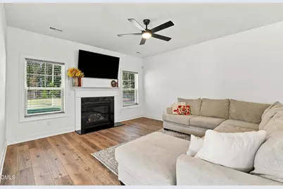 25 Vast View Way, Youngsville, NC 27596 - Photo 8