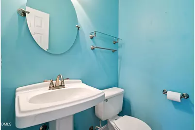 203 Bridgepath Drive, Cary, NC 27513 - Photo 22