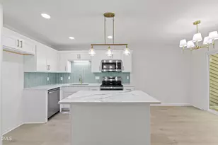 9 Creekview Ln, Durham, NC 27705 - Photo 14