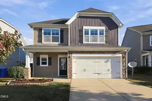 1908 Hinswood Cir, Fuquay-Varina, NC 27526 - Photo 1