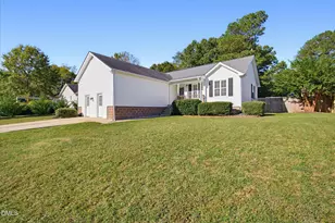 904 Perry Howard Rd, Fuquay-Varina, NC 27526 - Photo 2