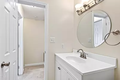 875 M.L.K. Jr Boulevard, Chapel Hill, NC 27514 - Photo 20