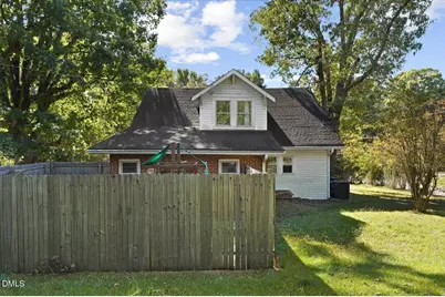 617 Charlotte Avenue, Sanford, NC 27330 - Photo 6