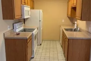 635 Mosswood Ln, Fayetteville, NC 28311 - Photo 2