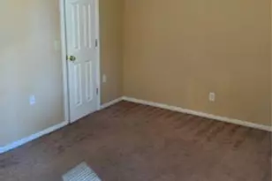 635 Mosswood Ln, Fayetteville, NC 28311 - Photo 8