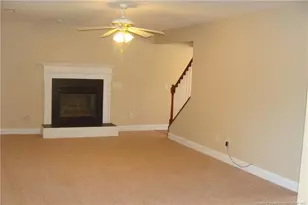 305 Cresthaven Dr, Sanford, NC 27332 - Photo 2