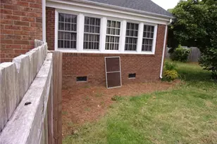 1503 Fairview St, Dunn, NC 28334 - Photo 2