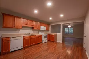 1309 S 11th St, Lillington, NC 27546 - Photo 8