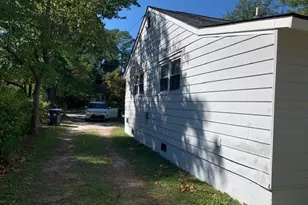 804 Saunders St, Raeford, NC 28376 - Photo 2