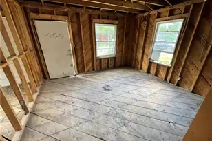 324 Rhew St, Fayetteville, NC 28303 - Photo 22