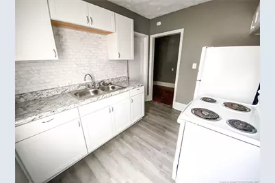 210 E 16th Street #2, Lumberton, NC 28358 - Photo 16