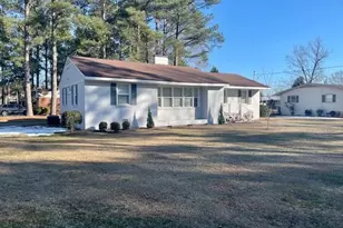 1210 Guy Ave, Dunn, NC 28334 - Photo 2