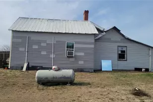 1279 Frank Wicker Rd, Sanford, NC 27332 - Photo 2