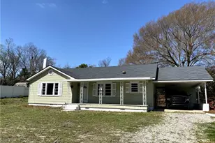 1502 Gillespie St, Fayetteville, NC 28306 - Photo 2