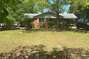1058 Sanders Rd, Sanford, NC 27332 - Photo 2