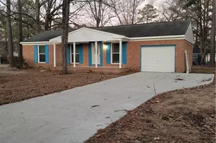 3218 Brinkley Dr, Spring Lake, NC 28390 - Photo 2