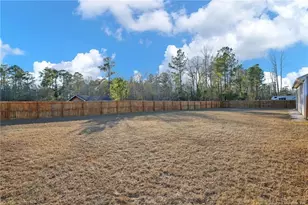 1427 Creekwood Rd, Hope Mills, NC 28348 - Photo 38