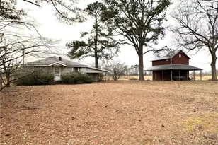 209 Bear Ln, Lumberton, NC 28360 - Photo 1