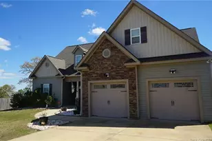 37 Triple Crown Ct, Lillington, NC 27546 - Photo 2