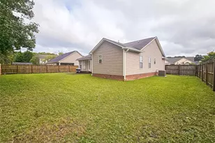 409 Sharpsburg Rd, Fayetteville, NC 28311 - Photo 6