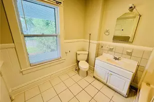 806 Caldwell St, Lumberton, NC 28358 - Photo 22