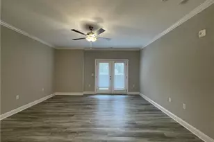 240 Gallery Dr, Spring Lake, NC 28390 - Photo 6