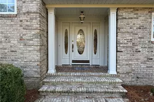 908 E Prospect Ave, Raeford, NC 28376 - Photo 2