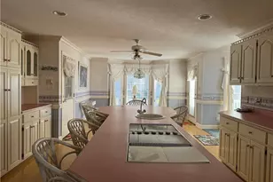 908 E Prospect Ave, Raeford, NC 28376 - Photo 22