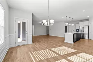 669 Cresswell Moor Wy, Fayetteville, NC 28311 - Photo 6