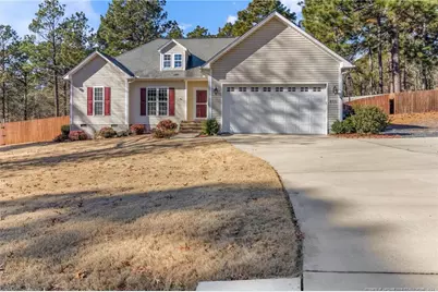 610 Seymour Street, Aberdeen, NC 28315 - Photo 1
