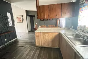 4062 Dudley St, Fayetteville, NC 28312 - Photo 6
