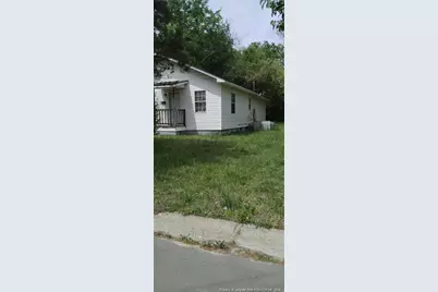 702 Weiss Avenue, Fayetteville, NC 28305 - Photo 2