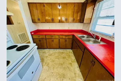 803 Floyd Street, Fairmont, NC 28340 - Photo 14