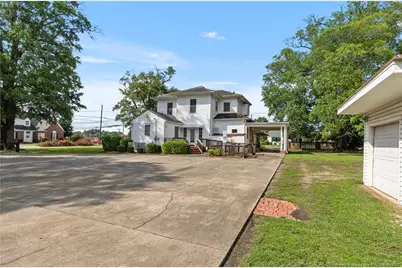 201 S Orange Avenue, Dunn, NC 28334 - Photo 20