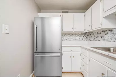 1100 Clarendon Street #602, Fayetteville, NC 28305 - Photo 10