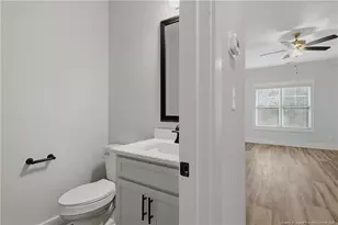 3927 Hamilton St, Hope Mills, NC 28348 - Photo 10