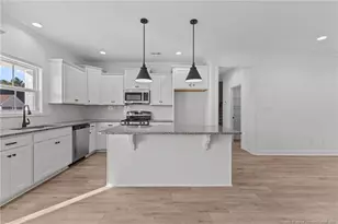 315 Baymeadow Bnd, Lumberton, NC 28358 - Photo 20