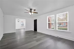 308 E 17th St, Lumberton, NC 28358 - Photo 6