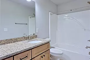 942 Kensington Park Rd, Fayetteville, NC 28311 - Photo 34