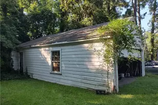 406 Courtland Dr, Sanford, NC 27330 - Photo 16