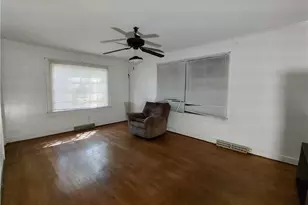 406 Courtland Dr, Sanford, NC 27330 - Photo 8