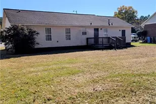 1013 Whisker Lake Dr, Fayetteville, NC 28312 - Photo 16