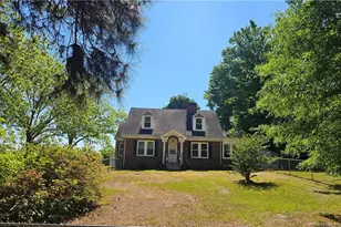 1801 Carthage St, Sanford, NC 27330 - Photo 2