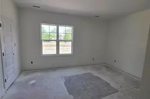 725 Porter Rd, Hope Mills, NC 28348 - Photo 14