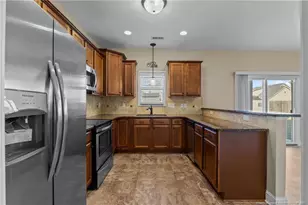 808 Bellingham Way, Fayetteville, NC 28312 - Photo 18