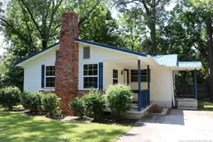 1003 James St, Lumberton, NC 28358 - Photo 2